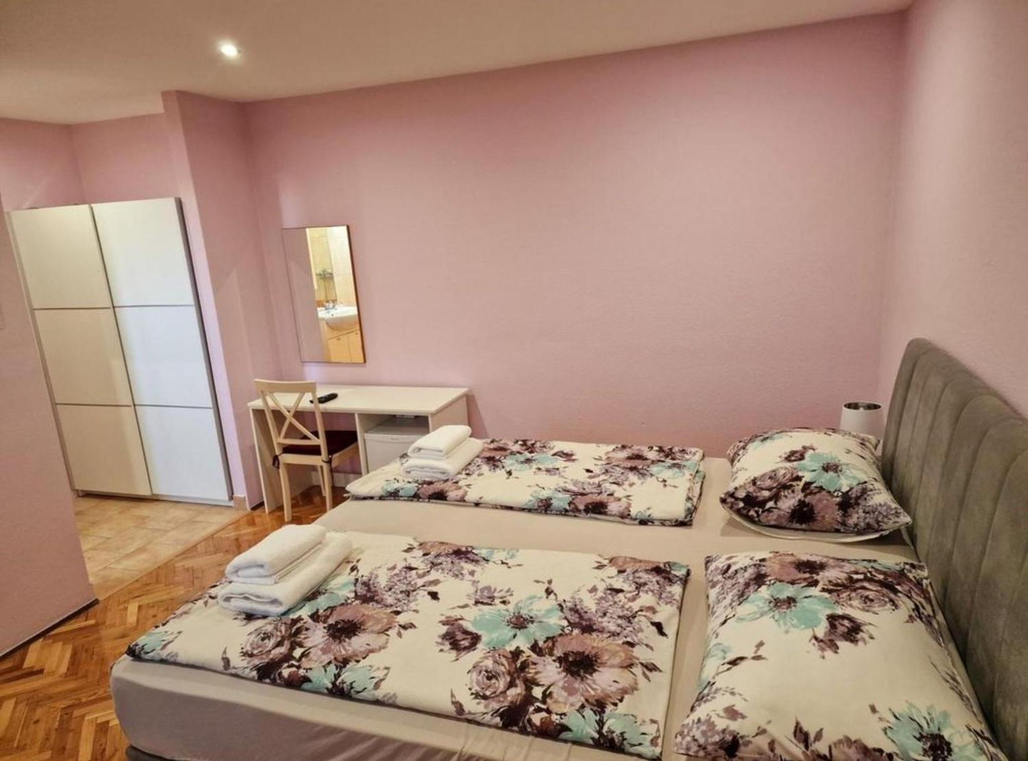 Pansion Belvedere Mali Lošinj Esterno foto